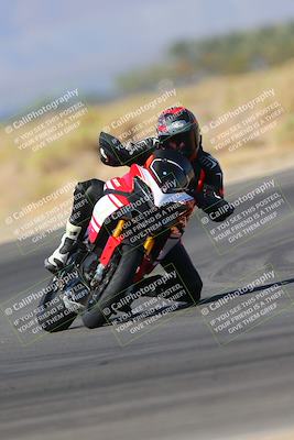 media/Nov-06-2023-Moto Forza (Mon) [[ce023d0744]]/3-Intermediate Group/Session 3 (Turn 16)/